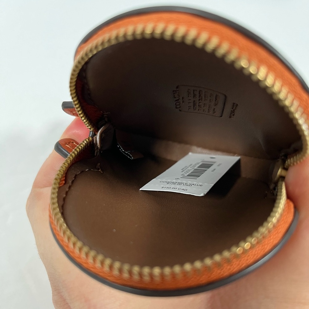 Coach Pumpkin Coin Case NWT - Picture 3 of 3